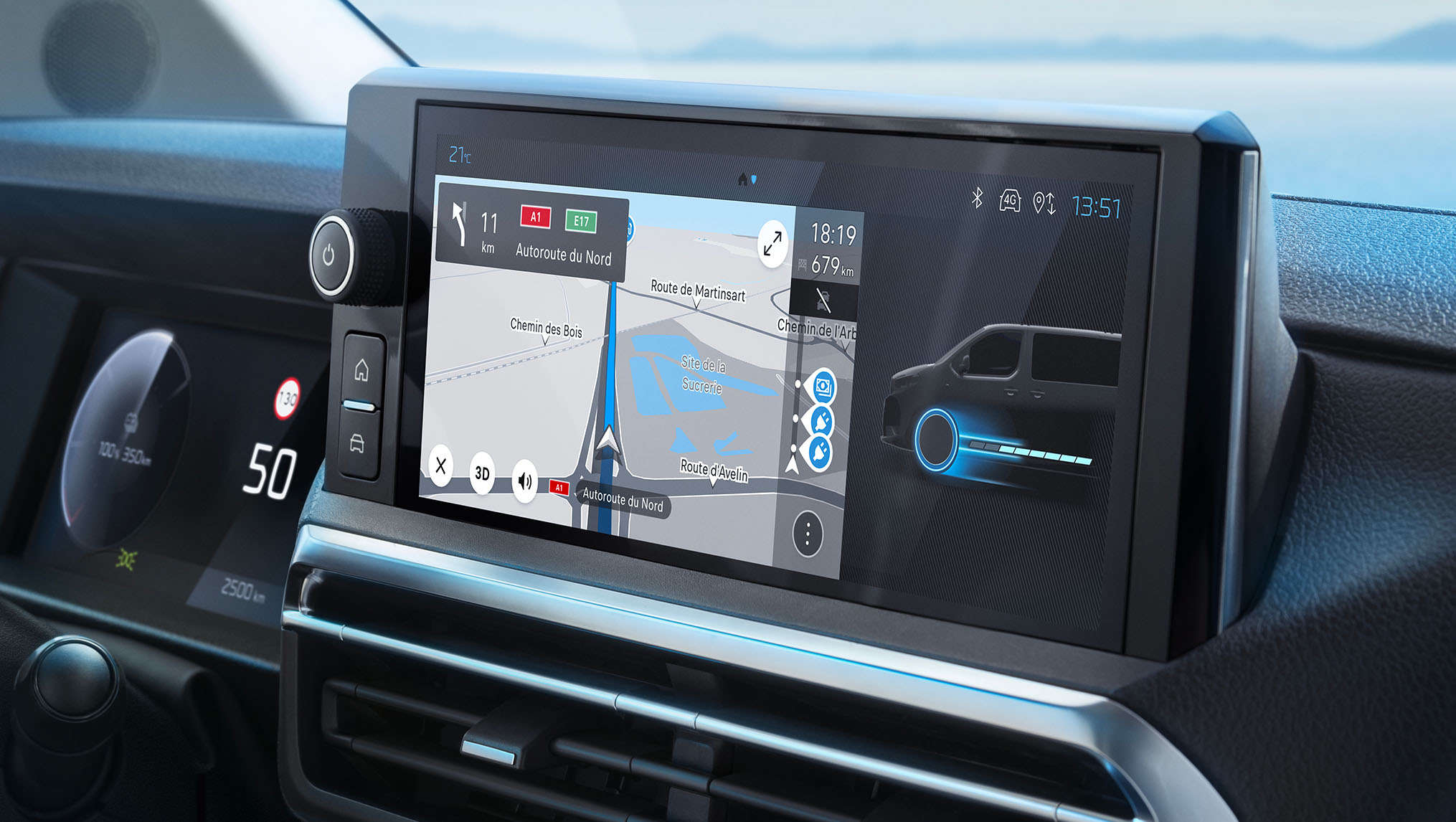 Сенсорний екран у кабіні нового Peugeot Expert